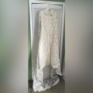 Vintage 1970s Elegant Lace Long White Dress